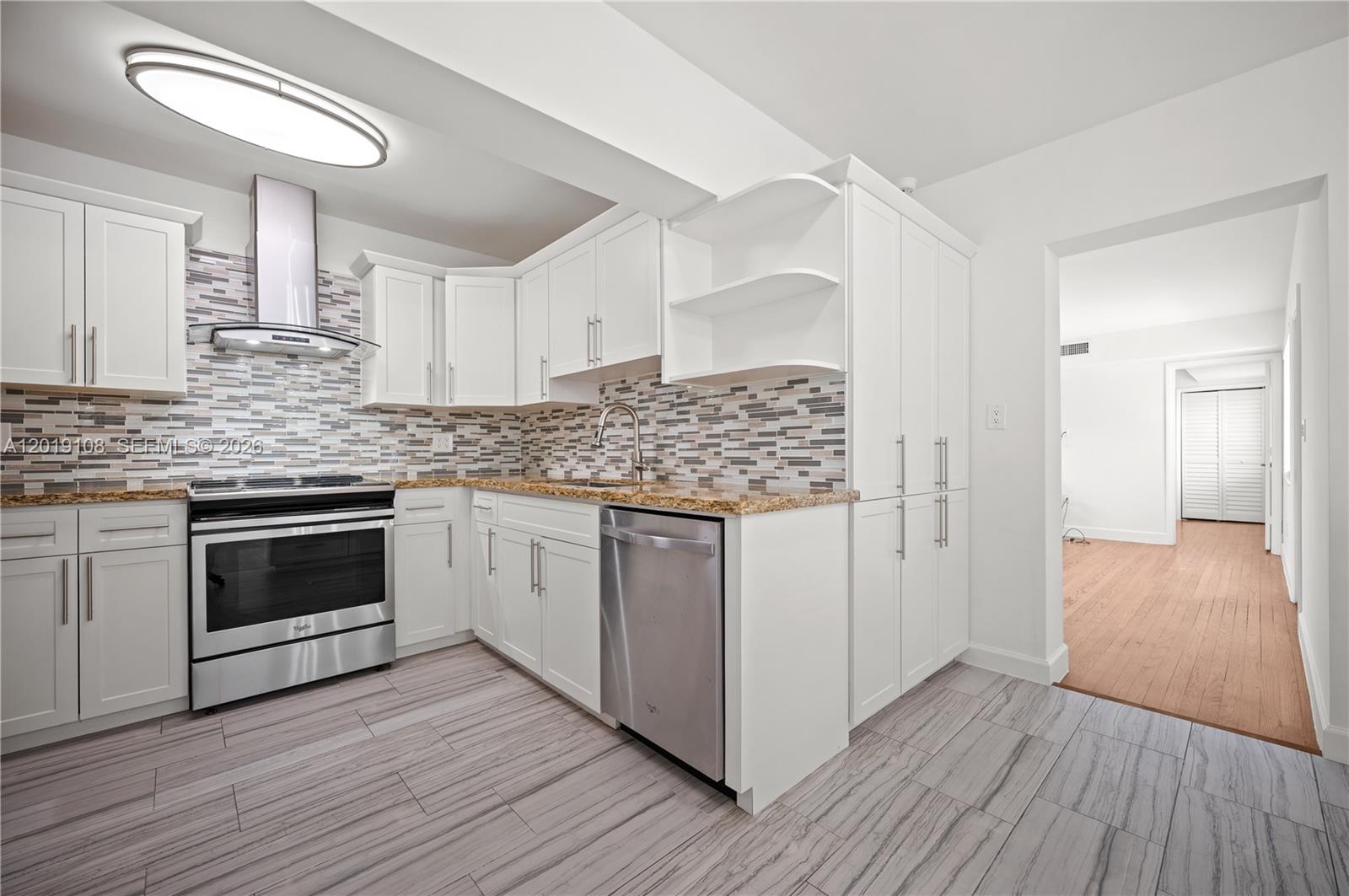 TRAIL GRANADA ADDN REV - Residential
