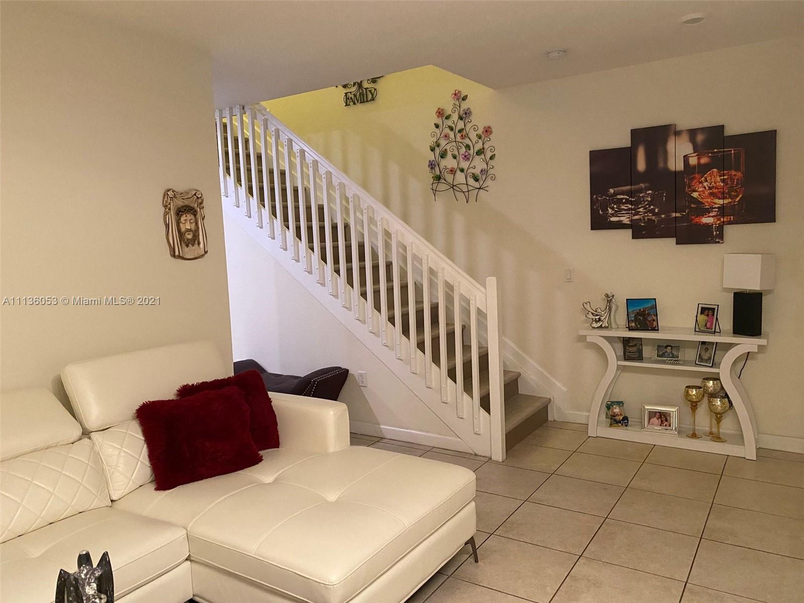 COCO PALM ESTATES - Residential