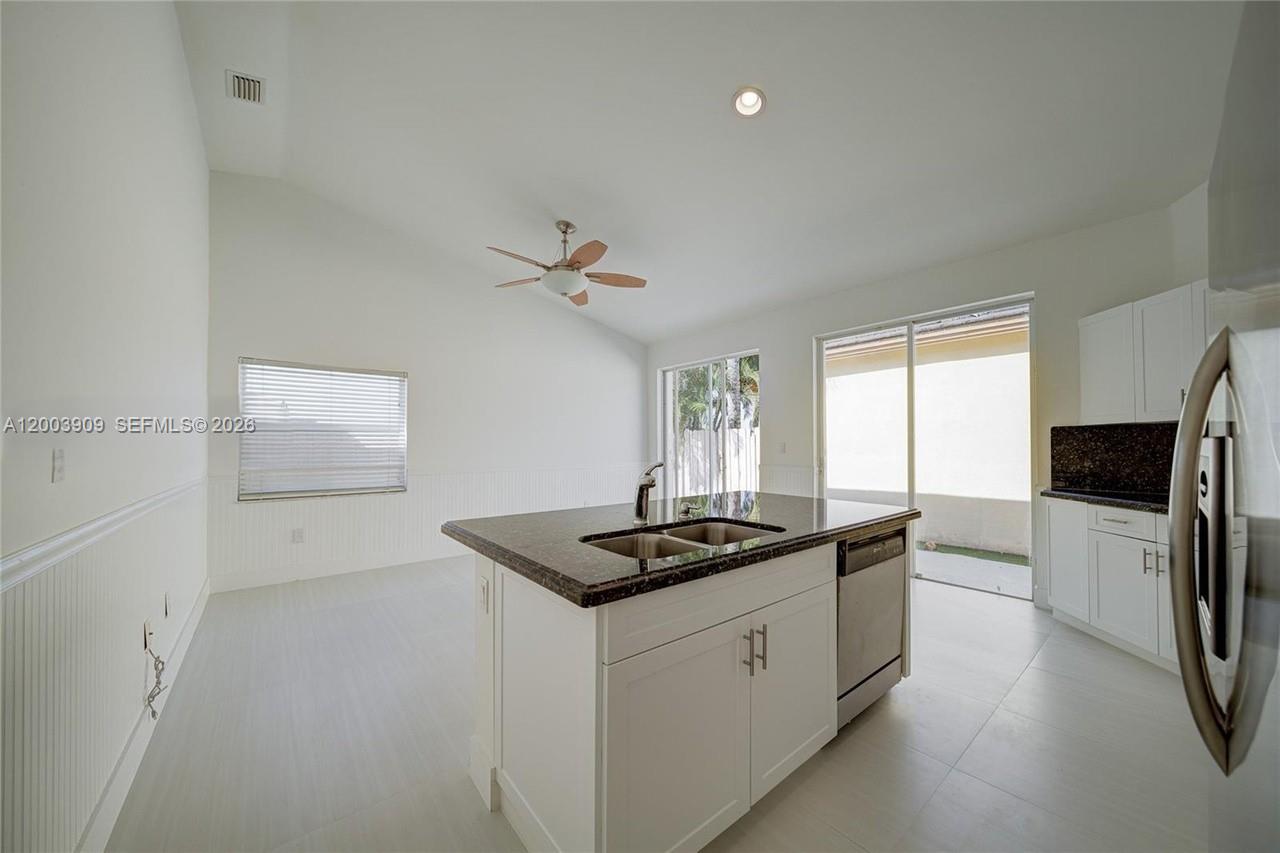 COSTA VERDE SEC 2 - Residential