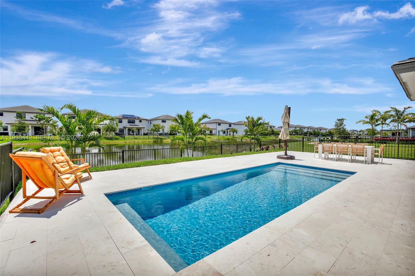 TUSCAN ISLES - Residential