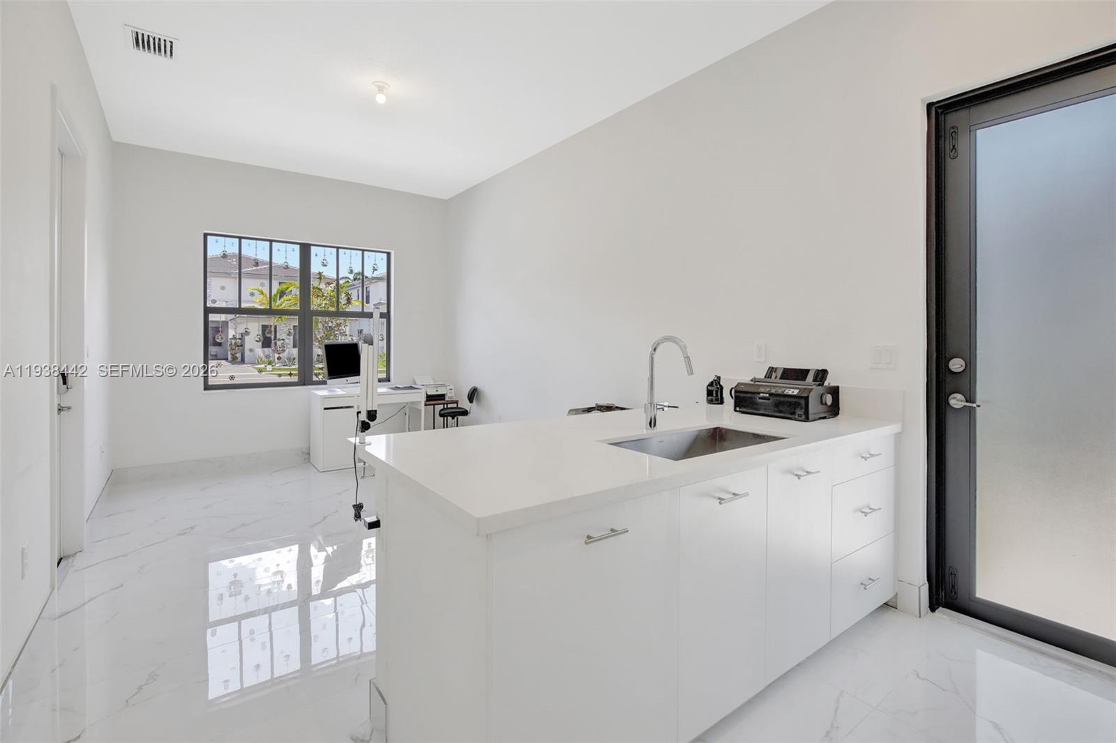 TUSCAN ISLES - Residential