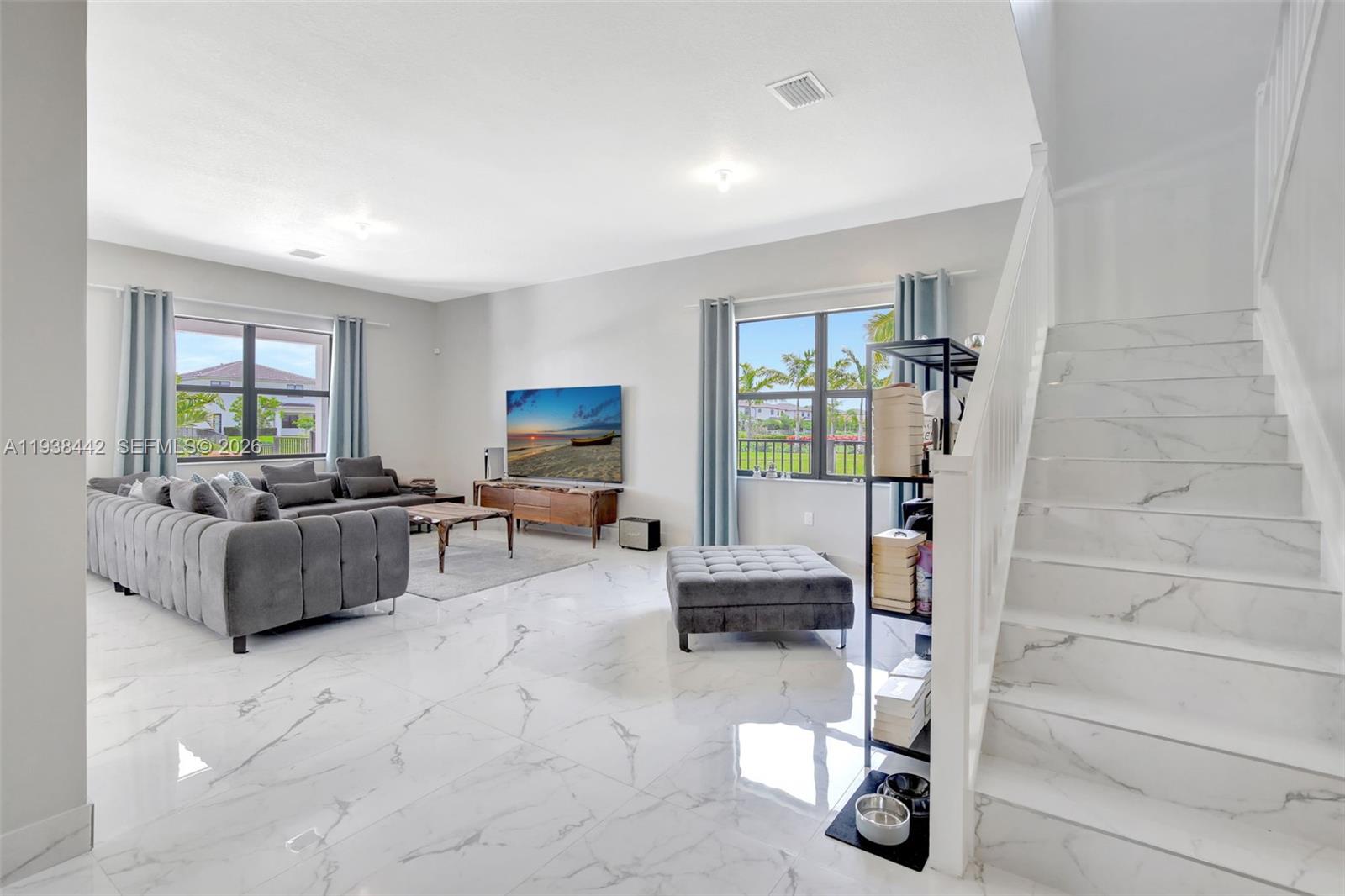 TUSCAN ISLES - Residential