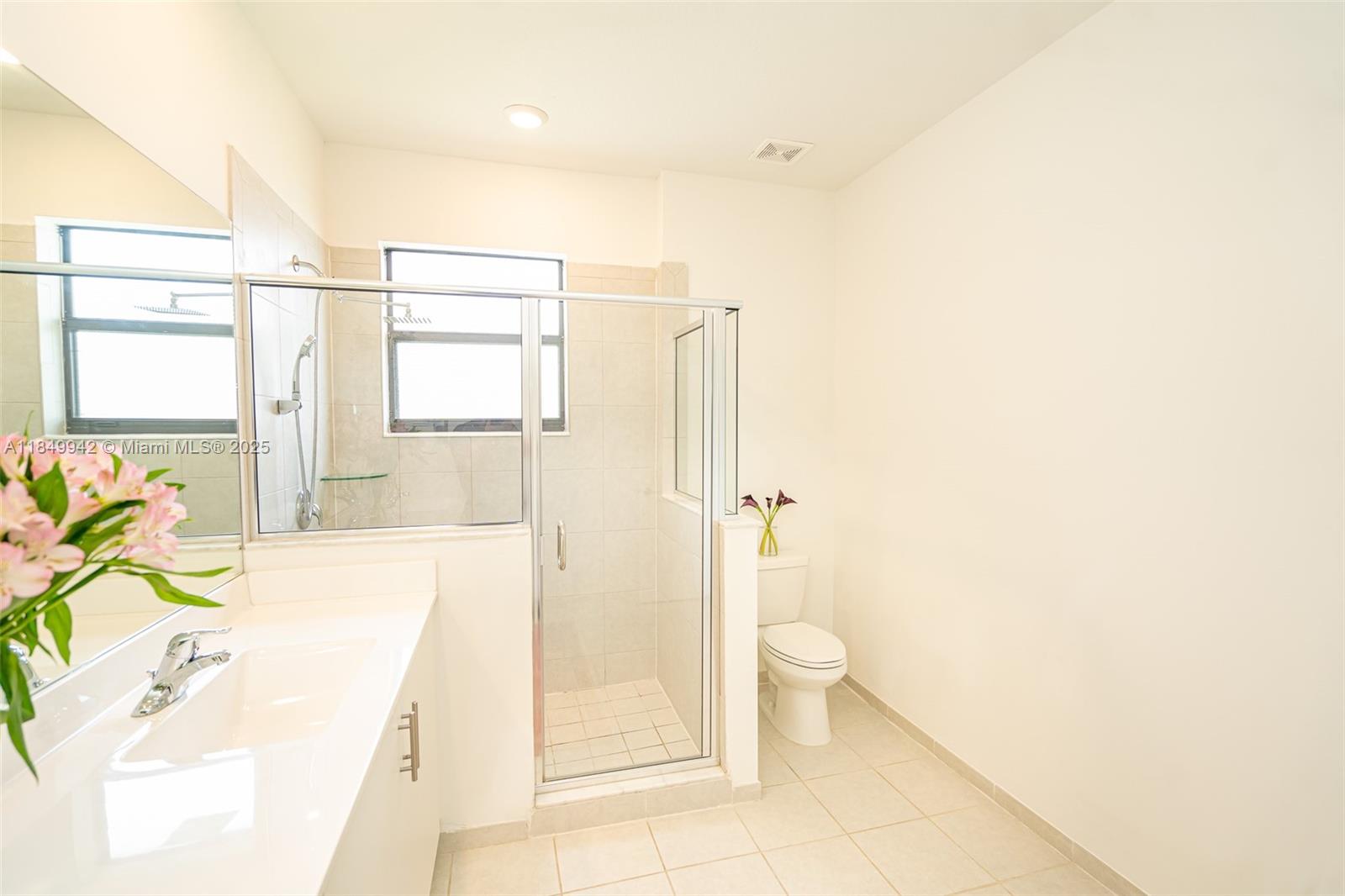 PINE ISLE - Residential