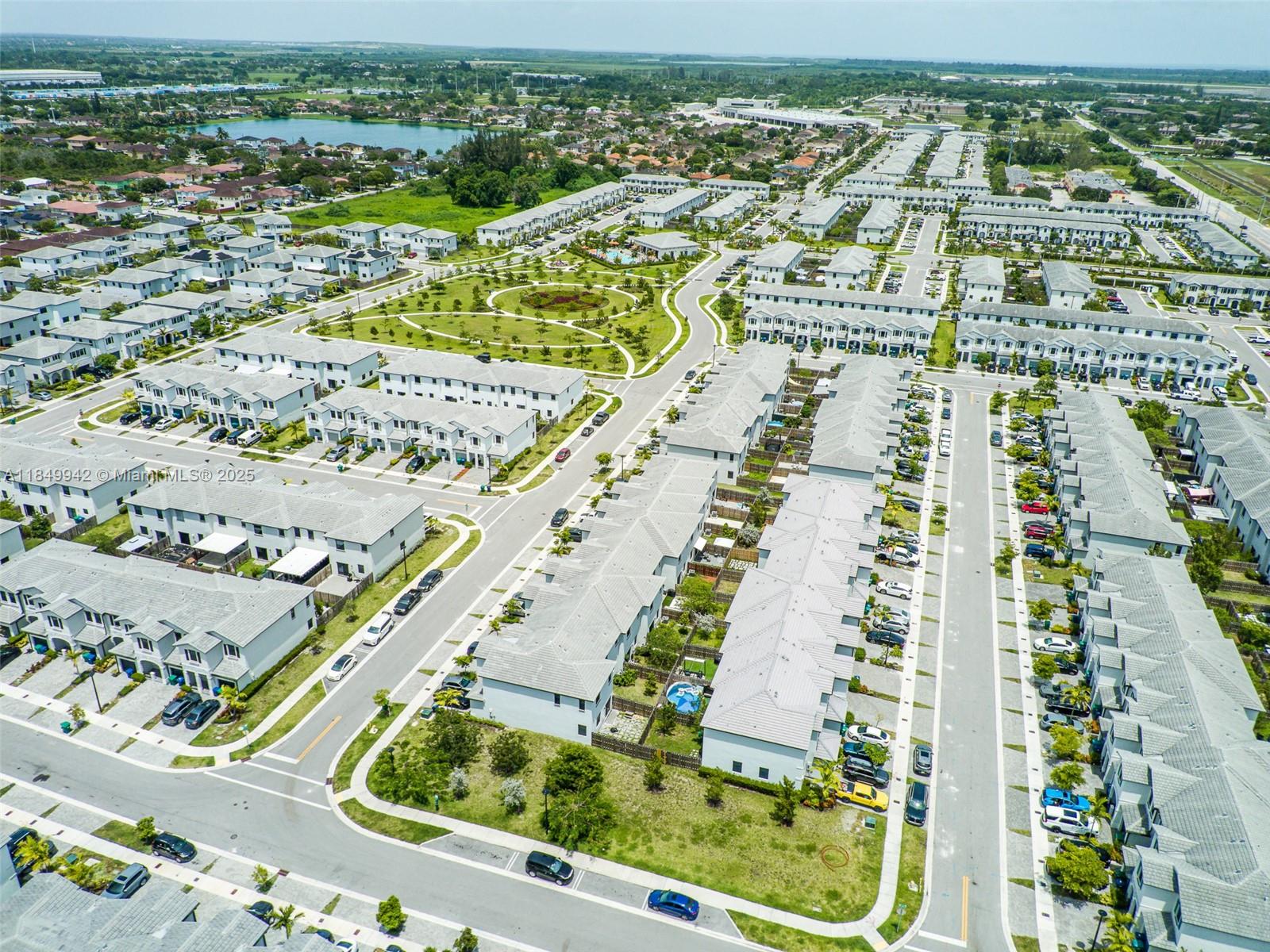 PINE ISLE - Residential