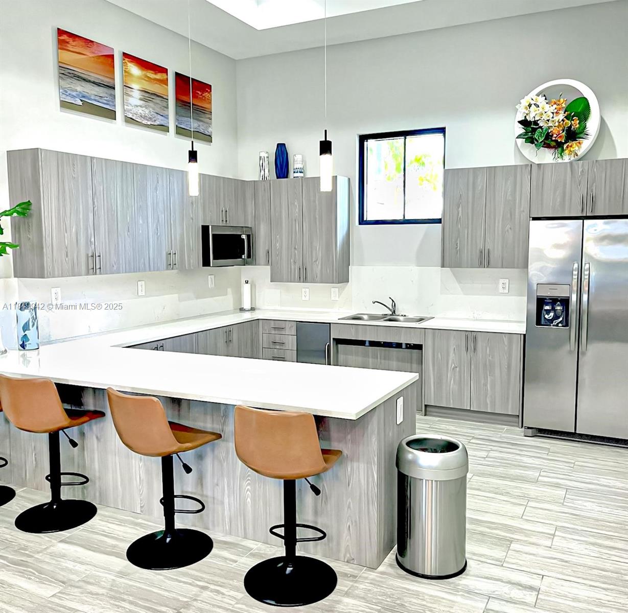 PINE ISLE - Residential