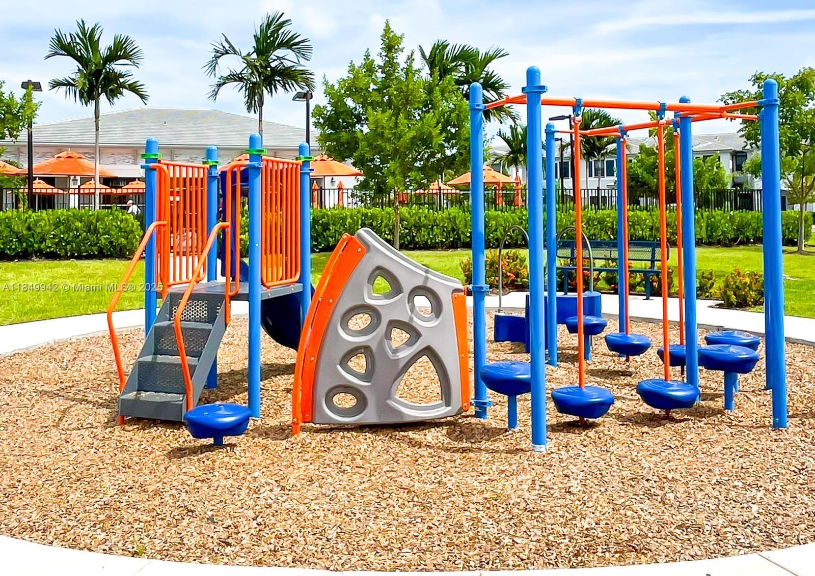 PINE ISLE - Residential