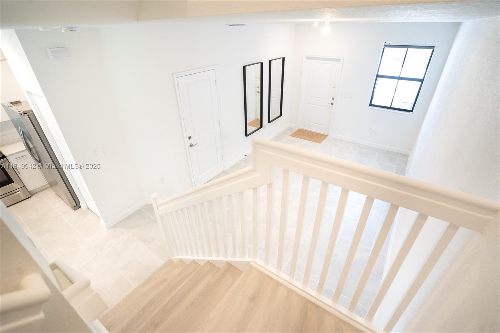 PINE ISLE - Residential