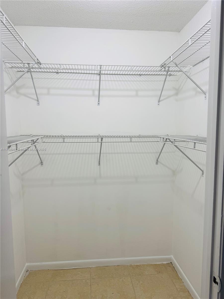 CASABLANCA ISLES CONDO - Residential