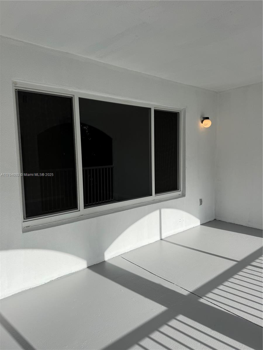 CASABLANCA ISLES CONDO - Residential