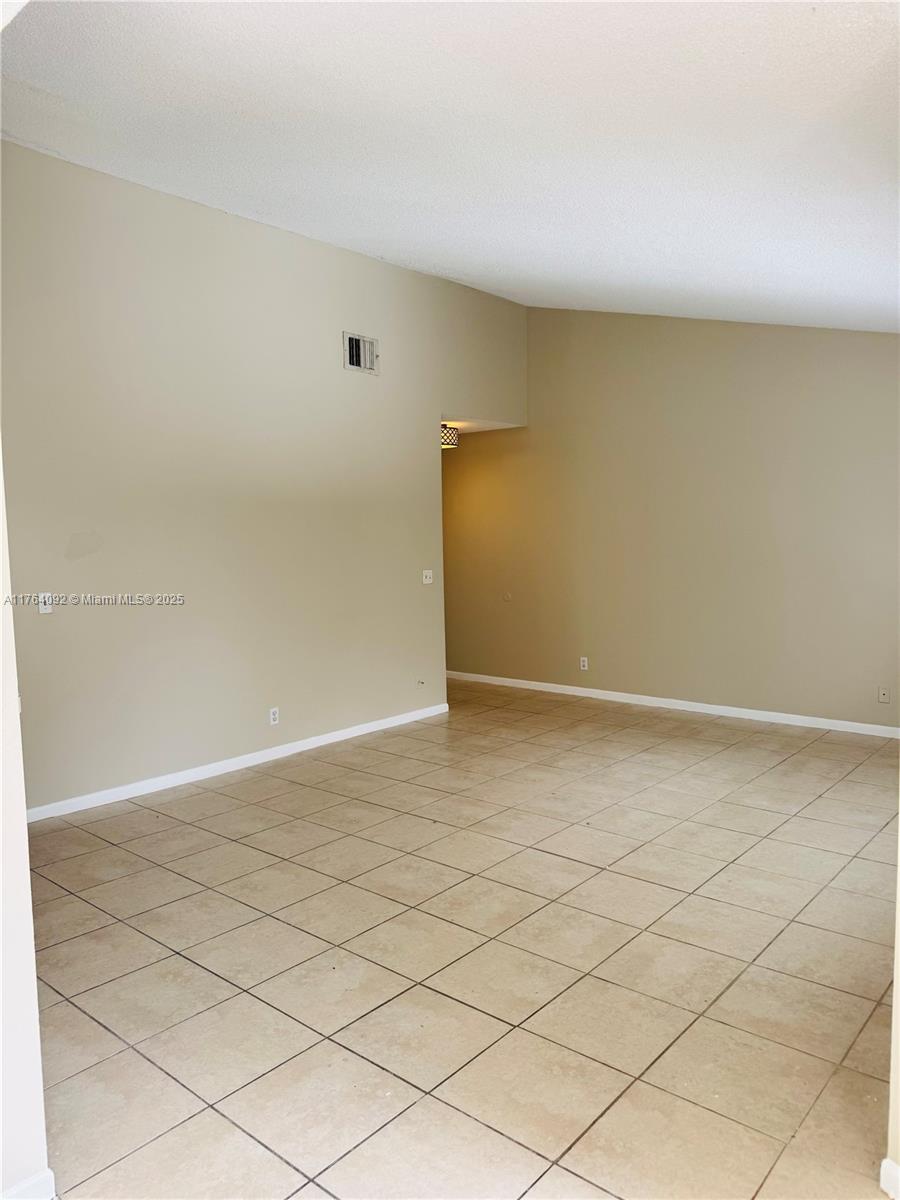 CASABLANCA ISLES CONDO - Residential