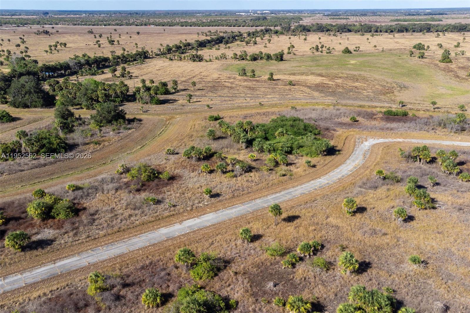 PORT LABELLE UNIT 11 - Land