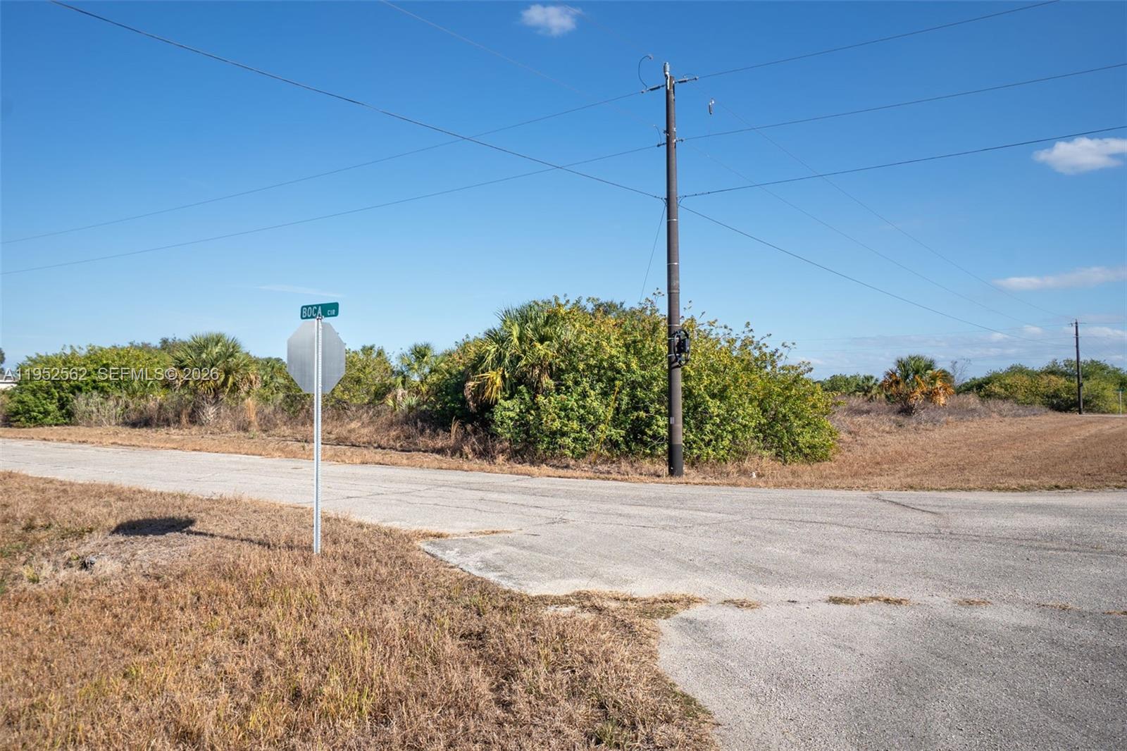 PORT LABELLE UNIT 11 - Land