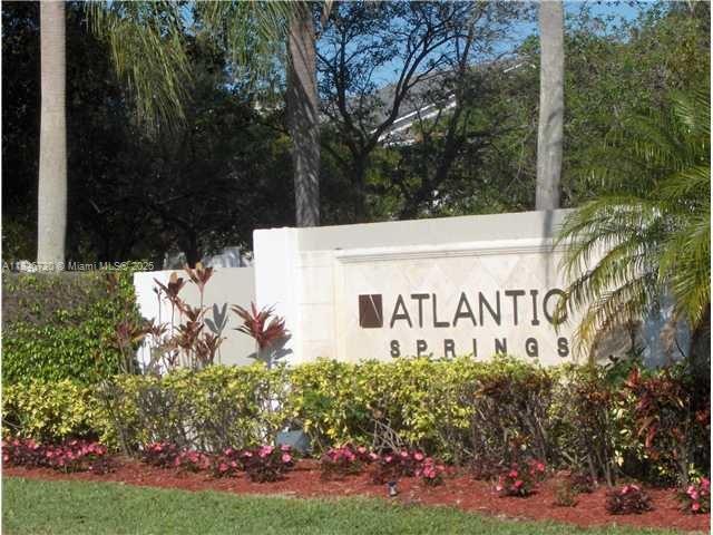 This beautiful unit features laminate floors throughout and high ceilings that provide a great sense of space and openness. Washer and dryer included in the unit for added convenience. Enjoy community amenities such as a pool, tennis courts, basketball, and more. Located in a safe and friendly community where you can feel secure and welcome. Close to shopping, dining, and entertainment options for a vibrant lifestyle.
This unit is a great investment opportunity — currently rented to an excellent tenant paying $2,000 per month. Lease ends on February 28, 2026. The property can be rented from day one.