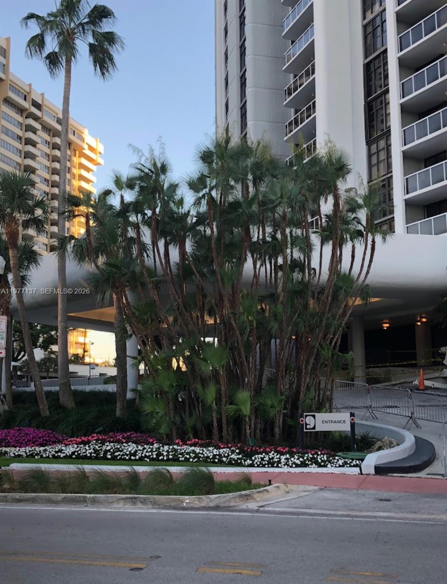 NINE ISLAND AVENUE CONDO - Residential