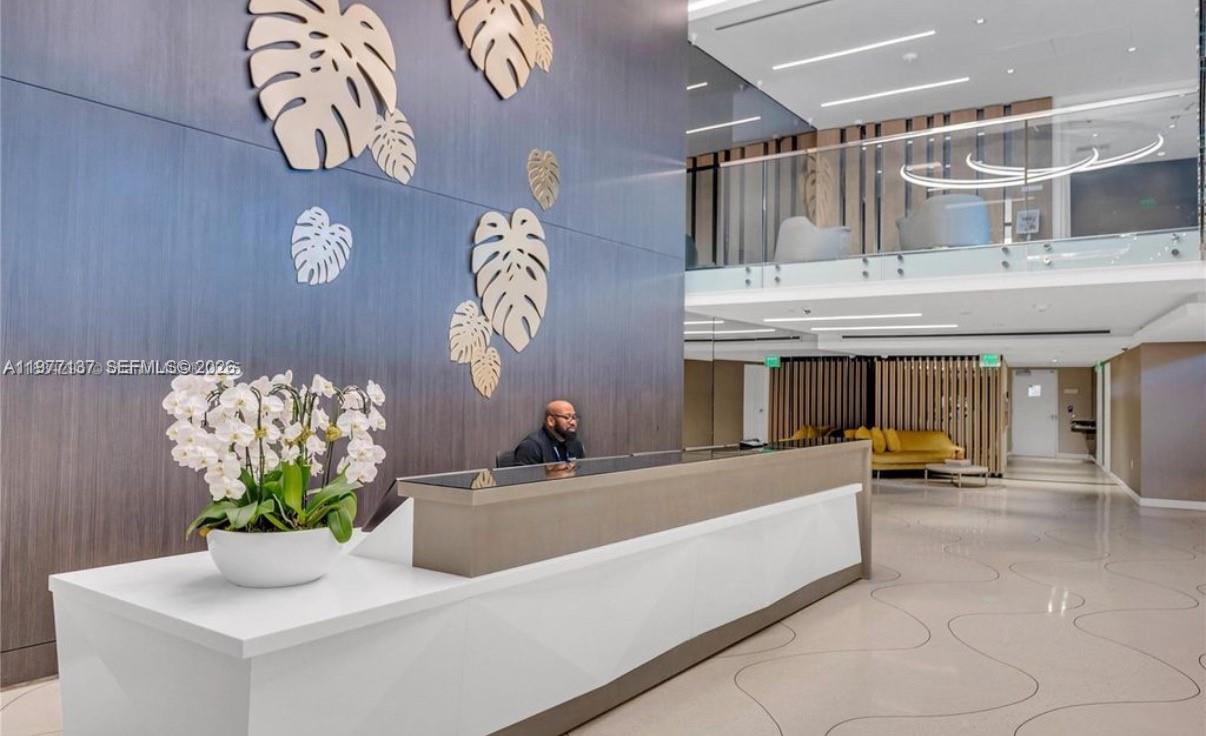 NINE ISLAND AVENUE CONDO - Residential
