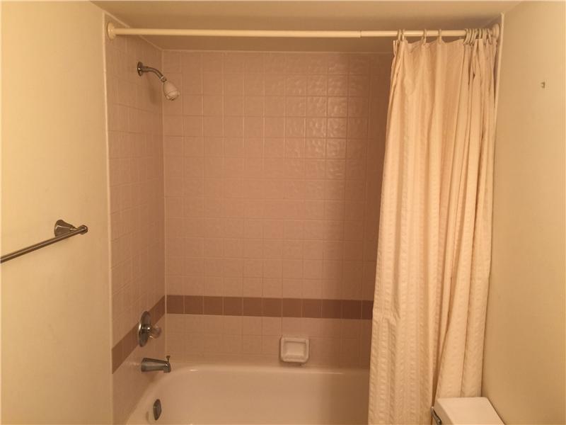 THE CLIPPER AT BISC COVE - Residential Lease