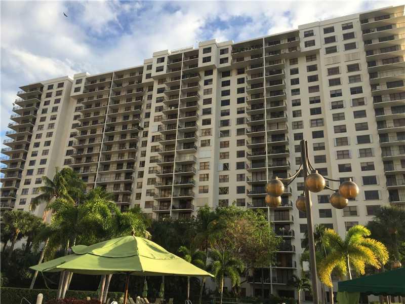 THE CLIPPER AT BISC COVE - Residential Lease