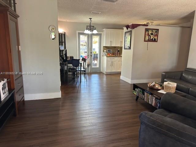 WESTWOOD LAKE 9TH ADDN - Residential