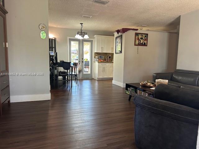 WESTWOOD LAKE 9TH ADDN - Residential