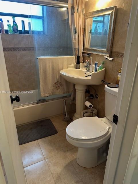 WESTWOOD LAKE 9TH ADDN - Residential