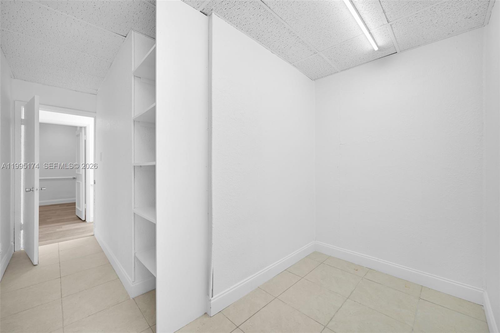 3801 N University Dr 501