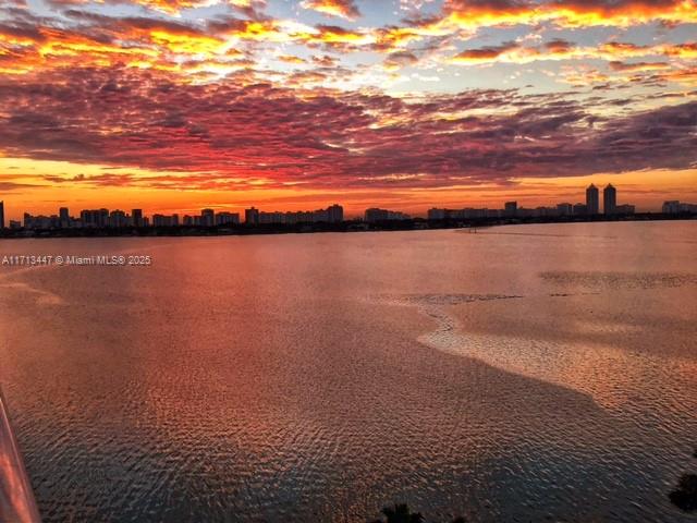 TREASURES ON THE BAY II C - Residential