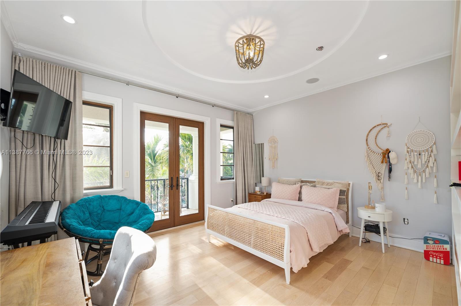 Horse Country - Residential