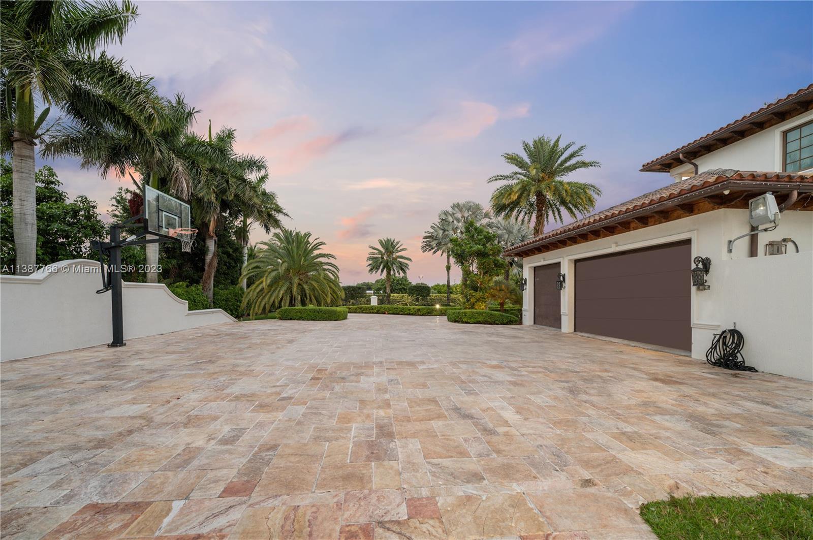 Horse Country - Residential