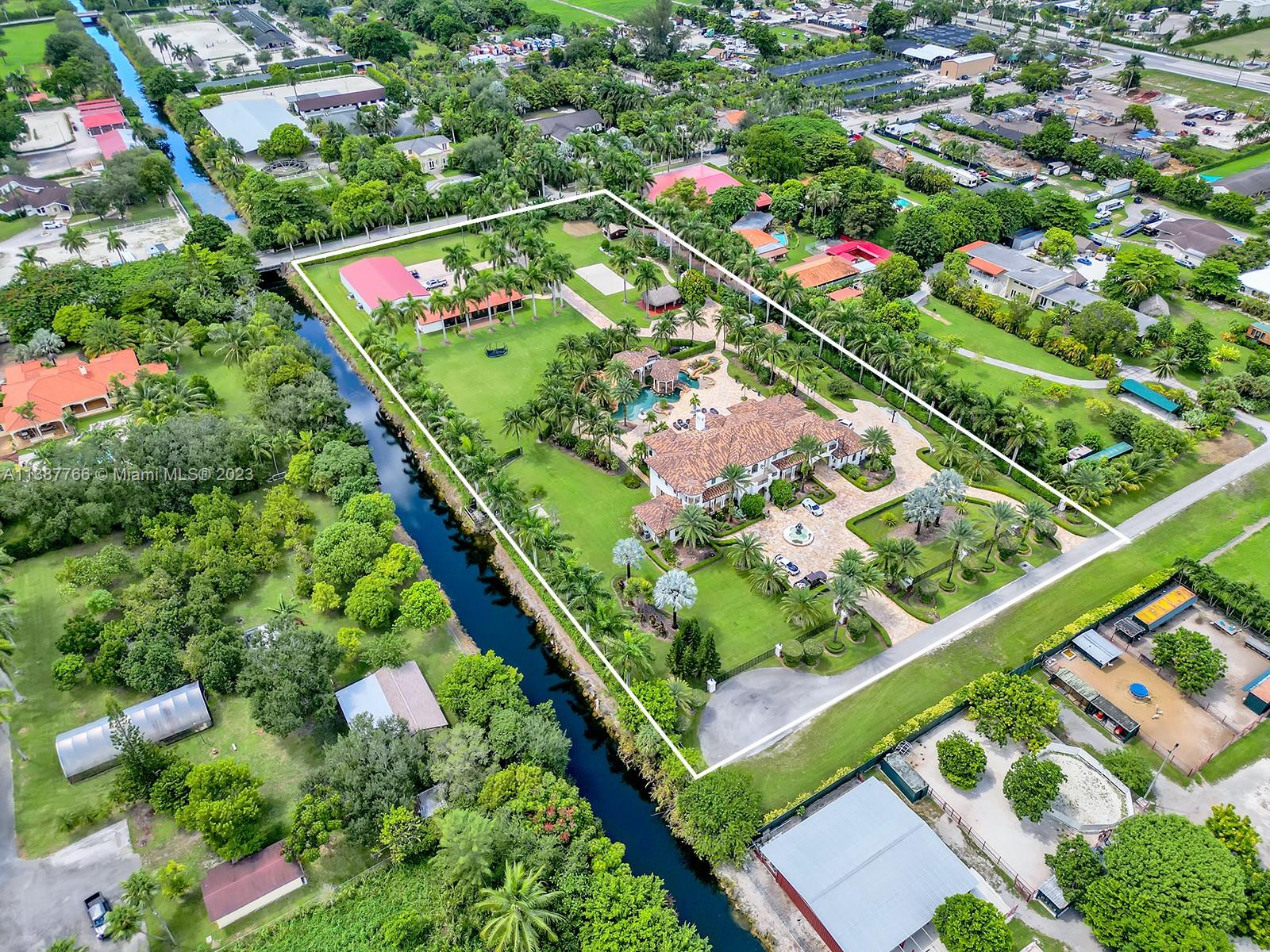 Horse Country - Residential