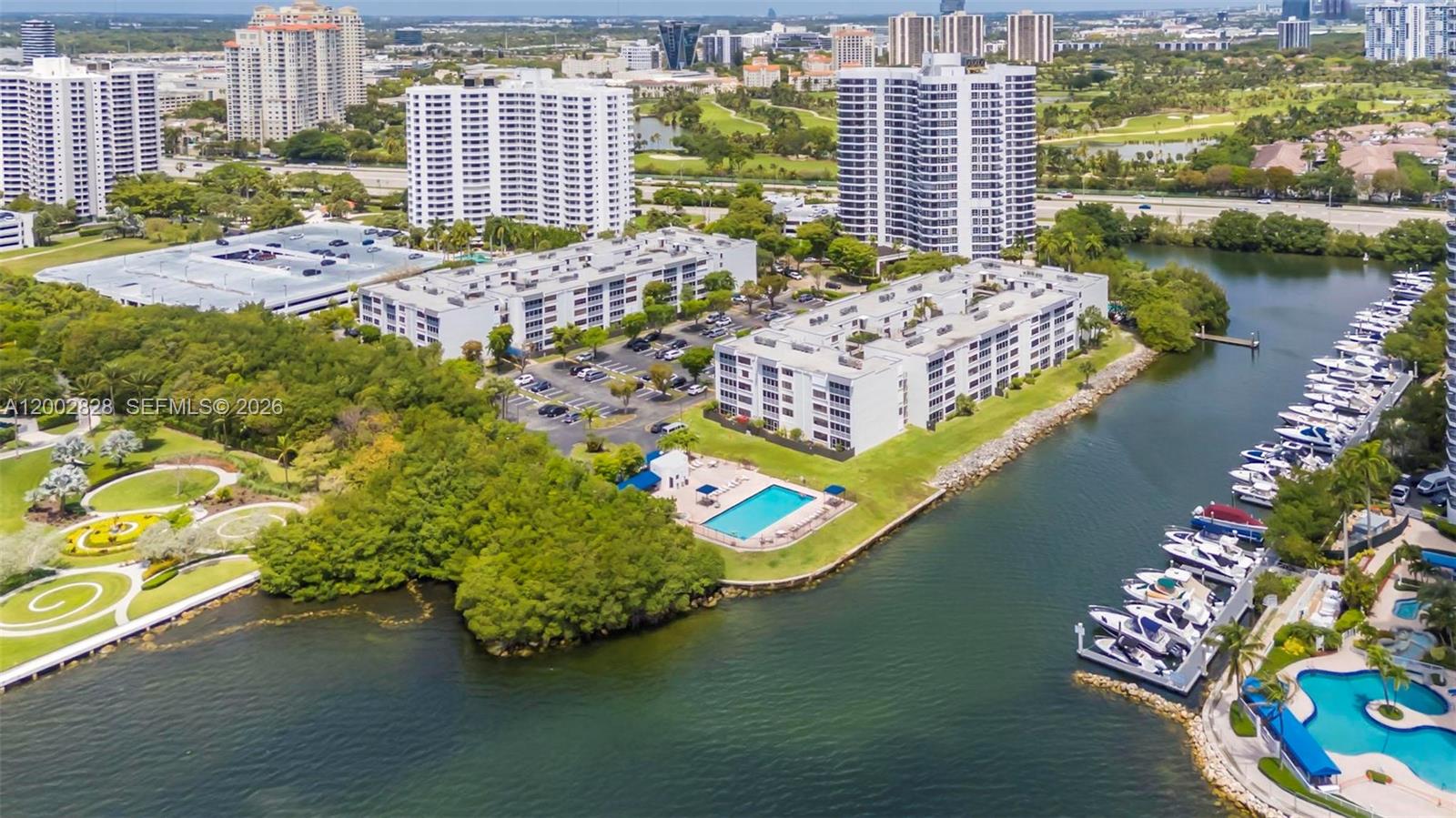 SOUTHVIEW AT AVENTURA CON - Residential