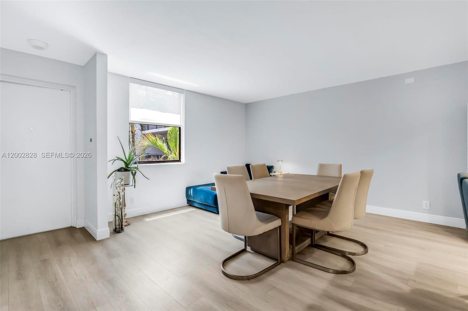 3350 NE 192nd St 4Q-B