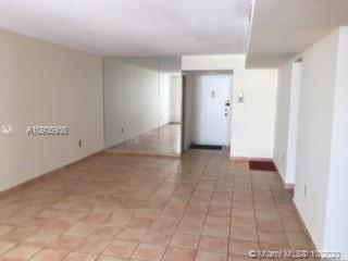 PLAZA TOWERS NORTH CONDO - Residential Lease