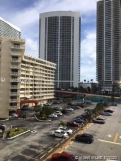 PLAZA TOWERS NORTH CONDO - Residential Lease