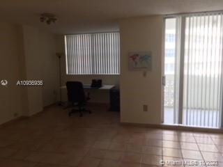 PLAZA TOWERS NORTH CONDO - Residential Lease