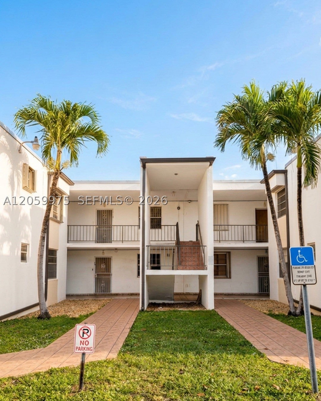 8990 SW 24th St 19, Miami FL 33165