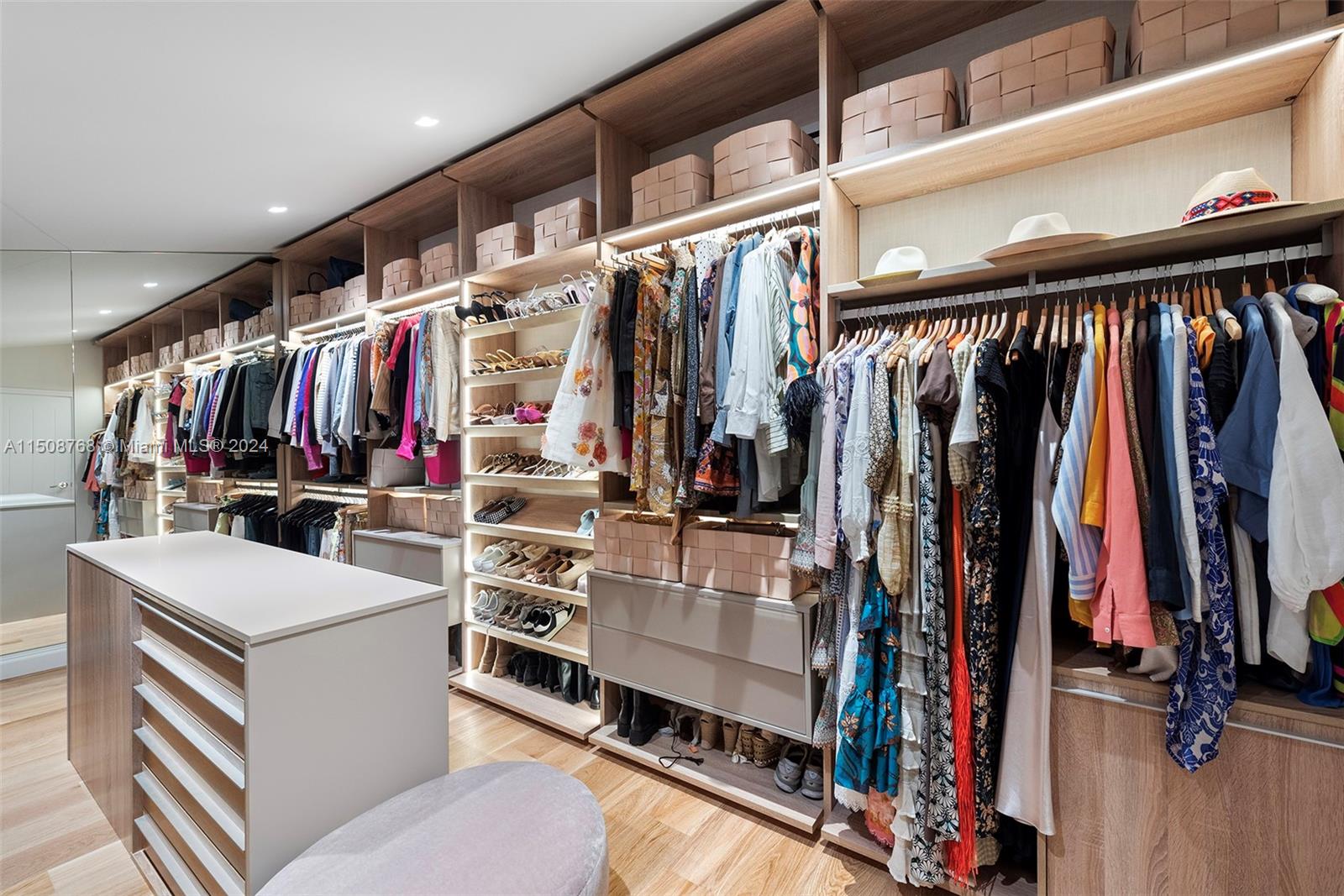 BEACH VIEW SUB - Residential