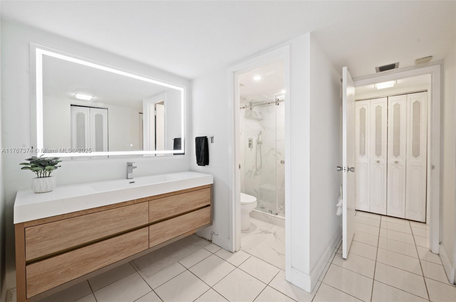 BONAVISTA CONDO - Residential