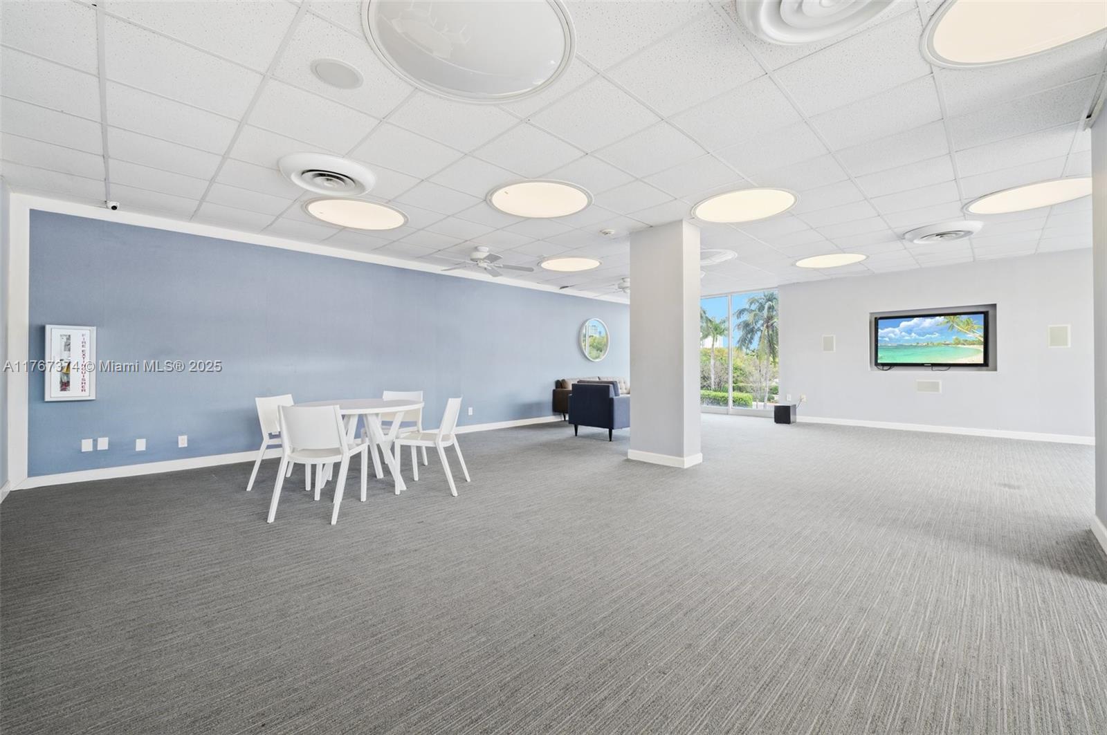 BONAVISTA CONDO - Residential