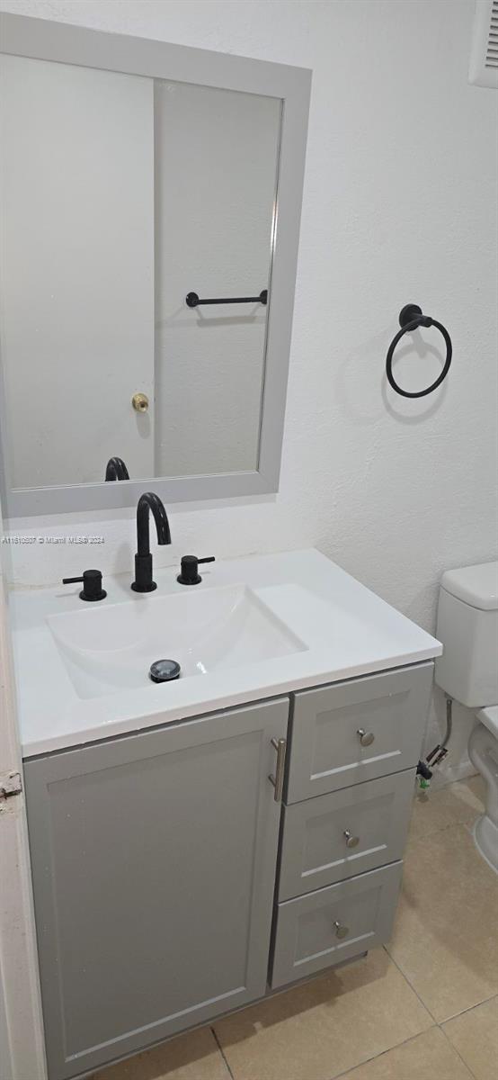 VISTA DEL LAGO I CONDO - Residential