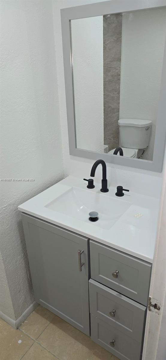 VISTA DEL LAGO I CONDO - Residential