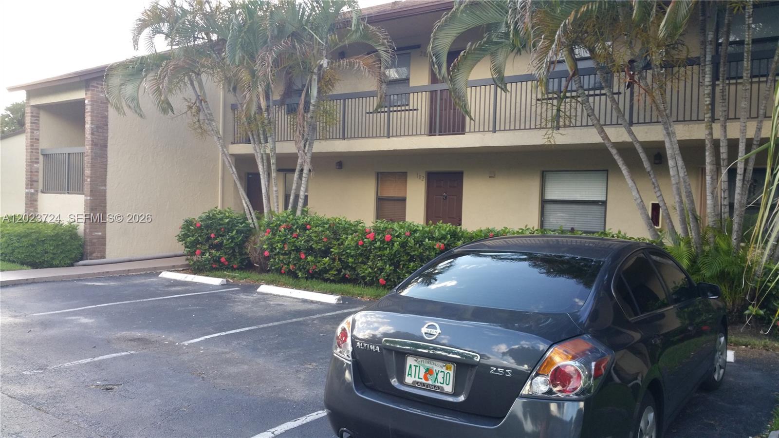 WINDING LAKE AT WELLEBY C - Residential Lease
