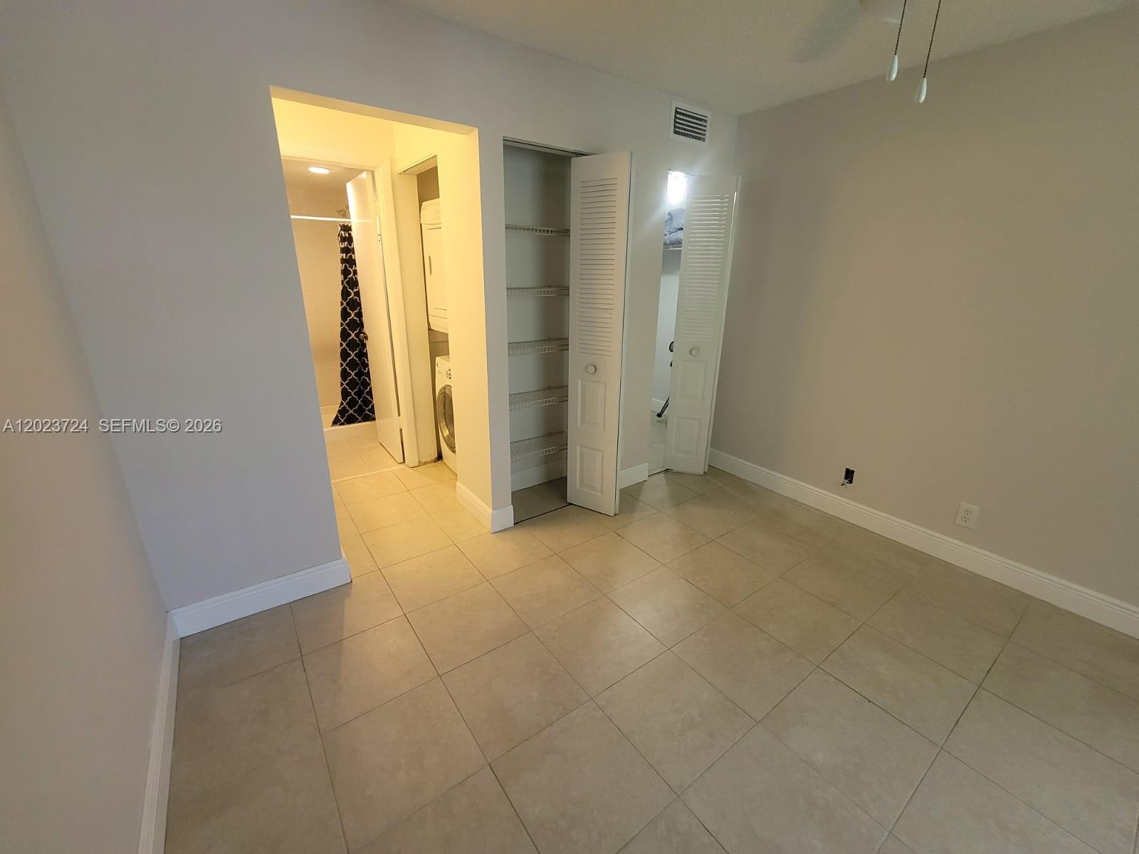 WINDING LAKE AT WELLEBY C - Residential Lease
