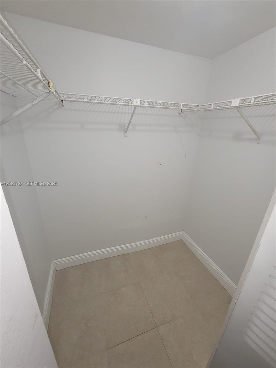 WINDING LAKE AT WELLEBY C - Residential Lease