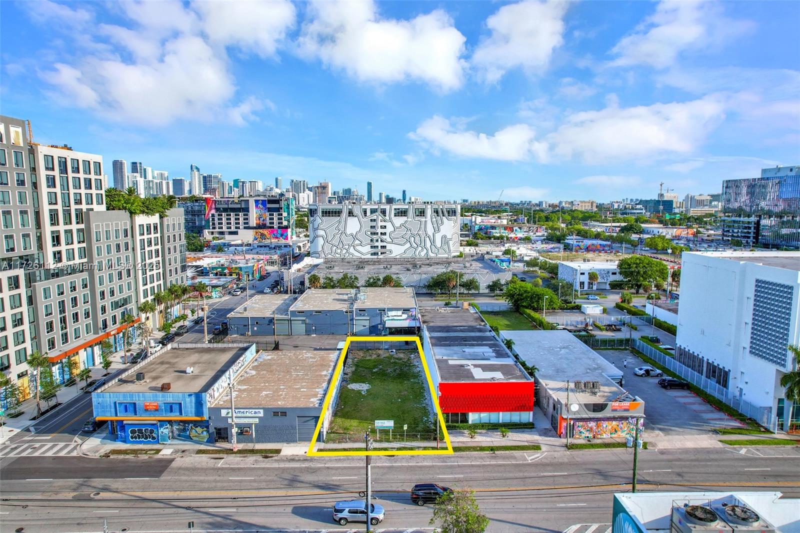 320 NW 29th St