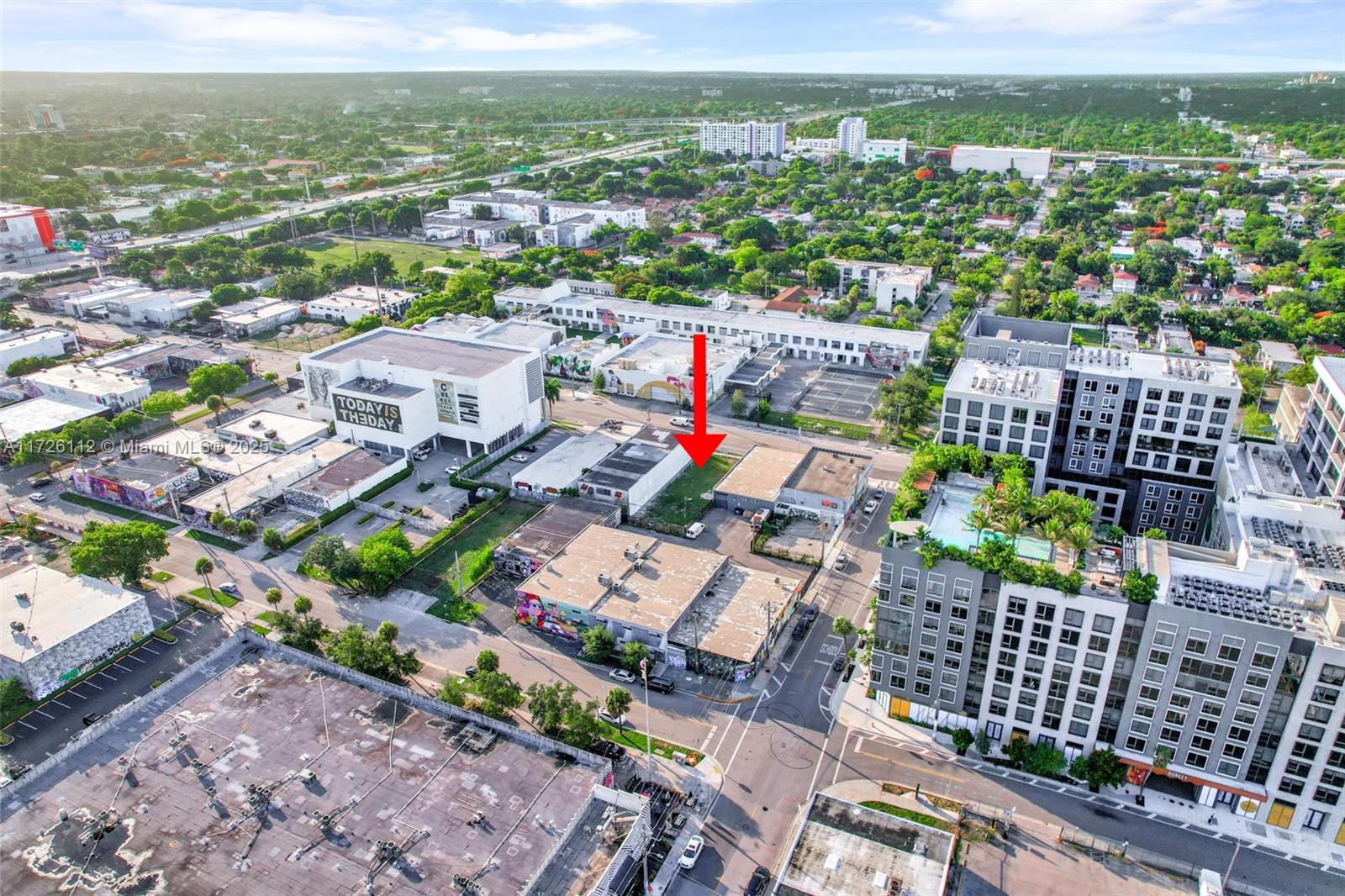 320 NW 29th St