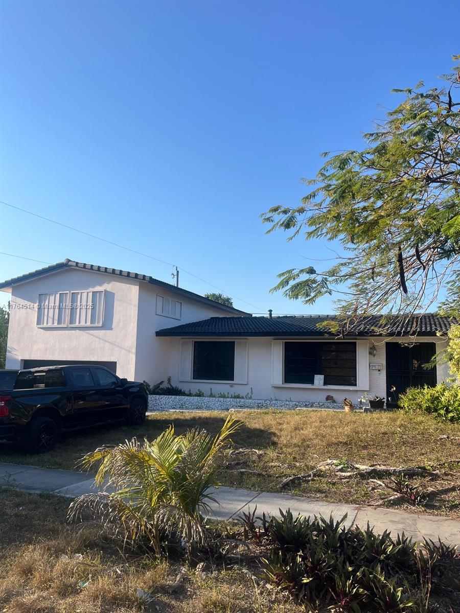 9971 Colonial Dr