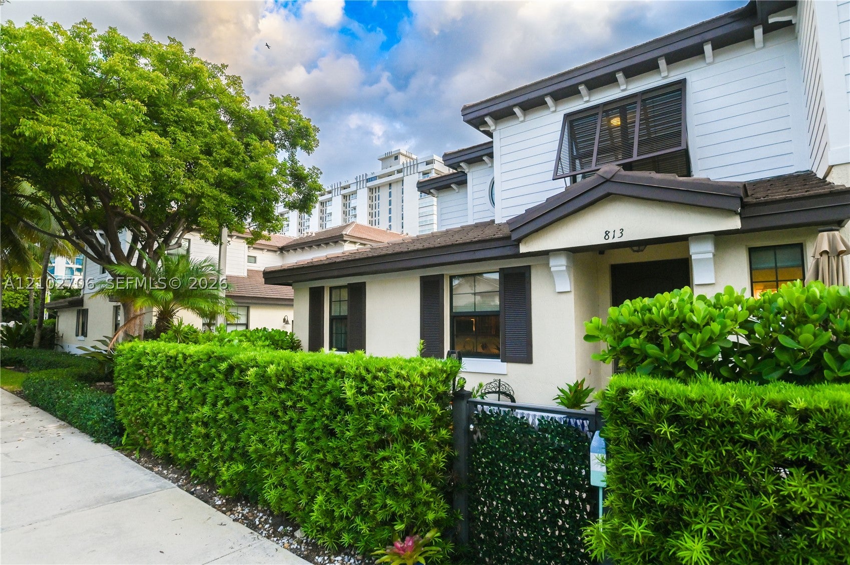 813 S Ocean Blvd