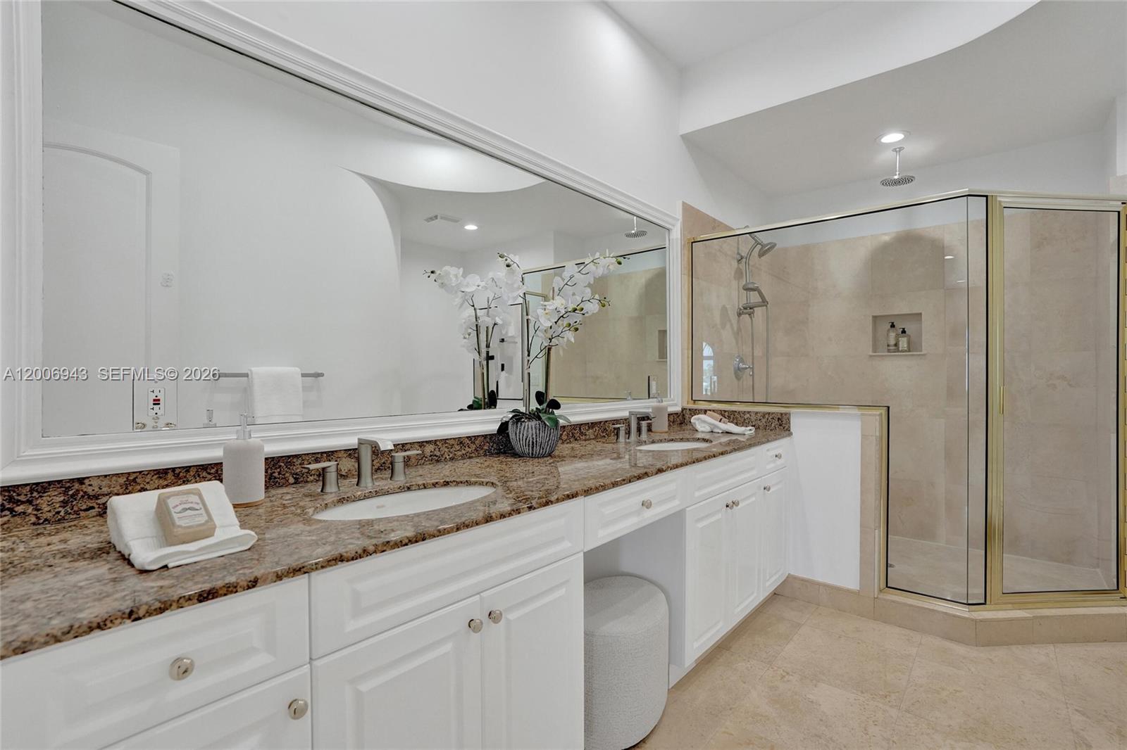 CORAL RIDGE - Residential