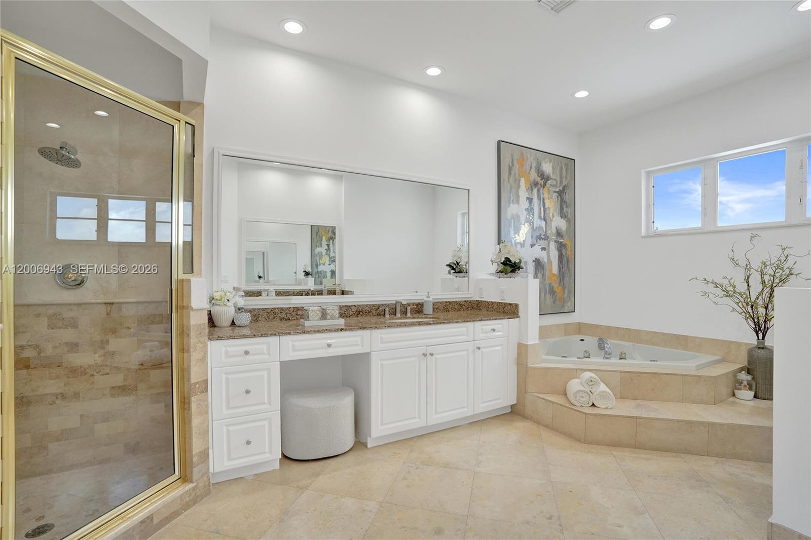 CORAL RIDGE - Residential