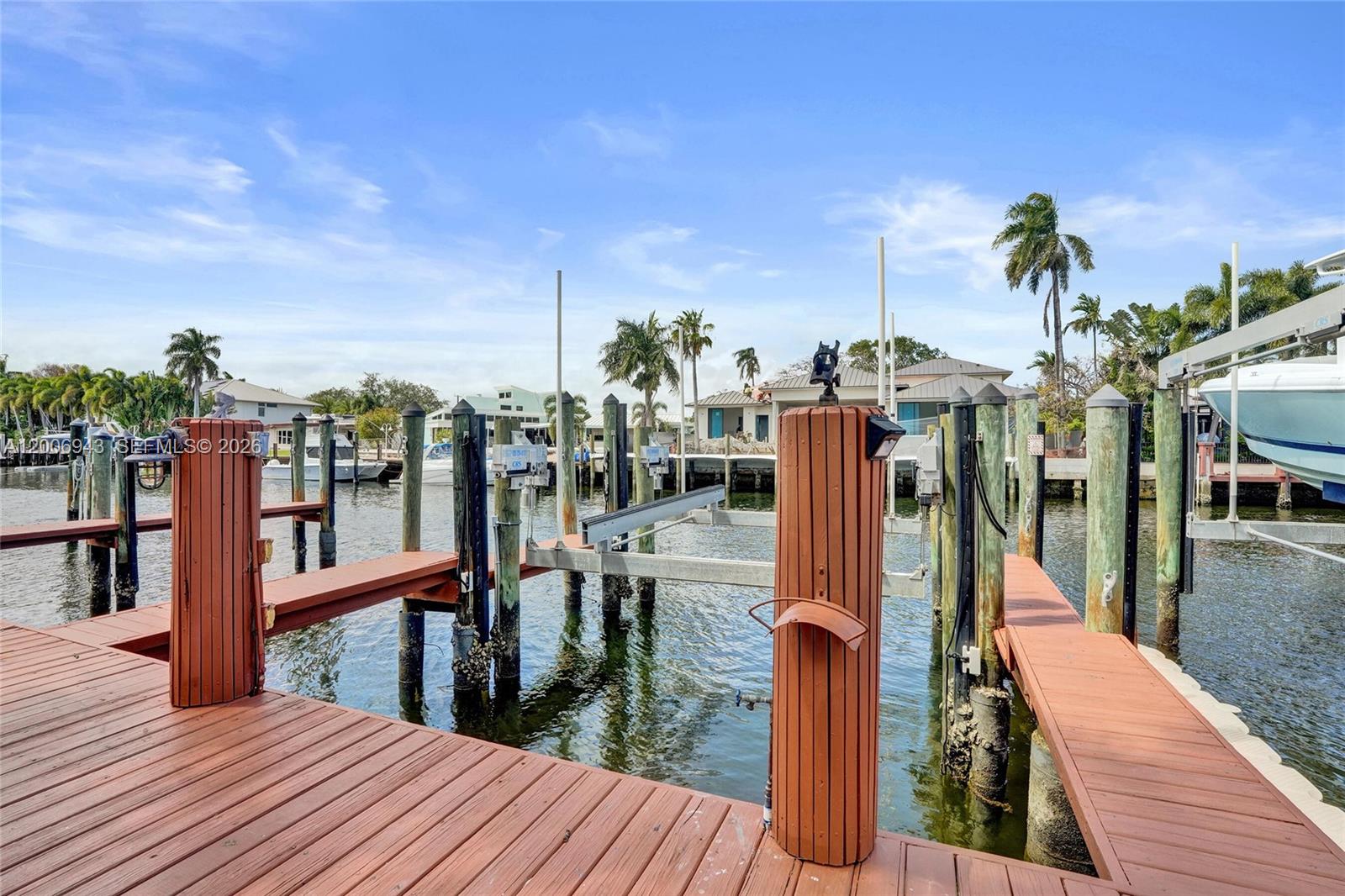 CORAL RIDGE - Residential